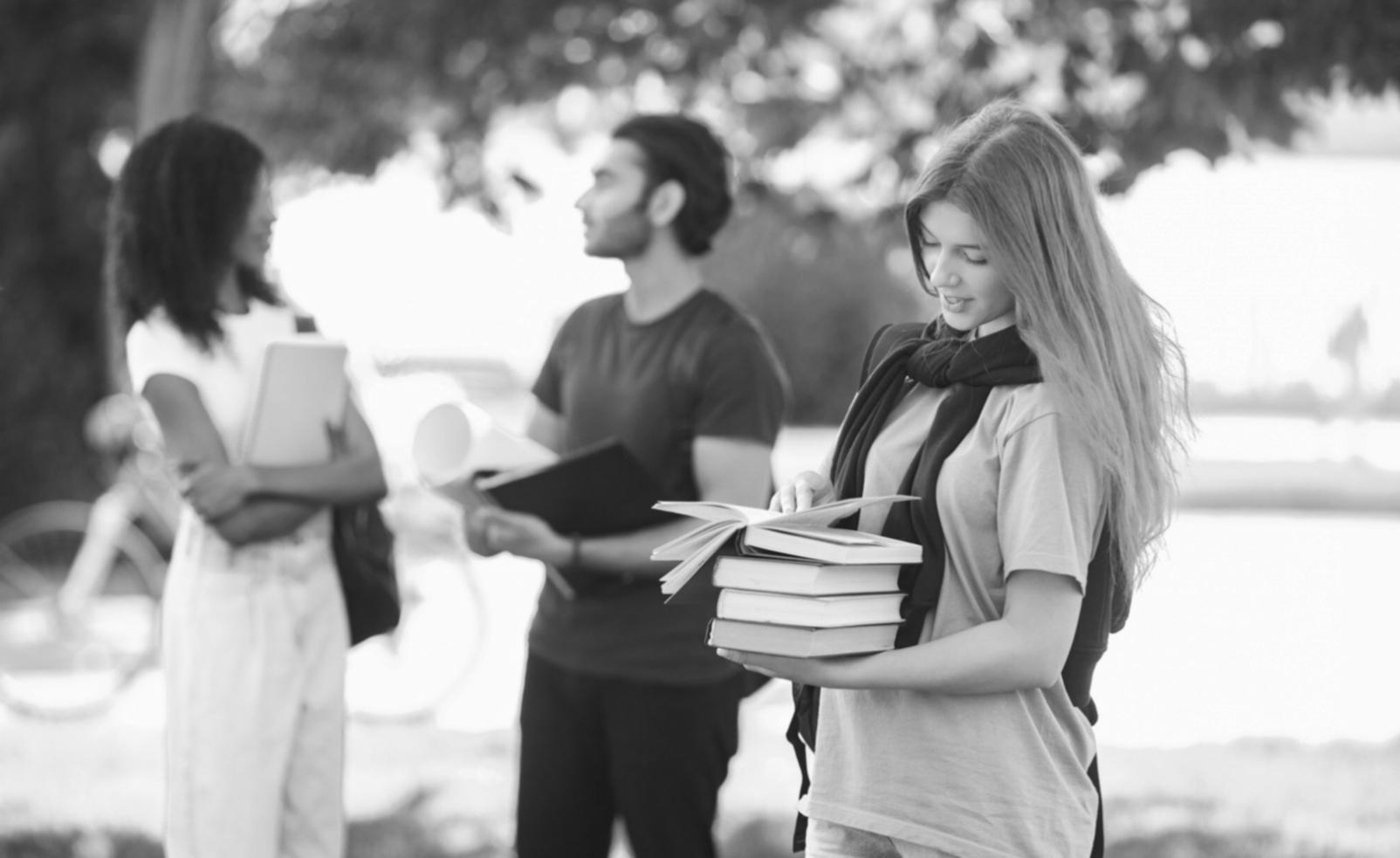 Documentation financière et contrats de franchise